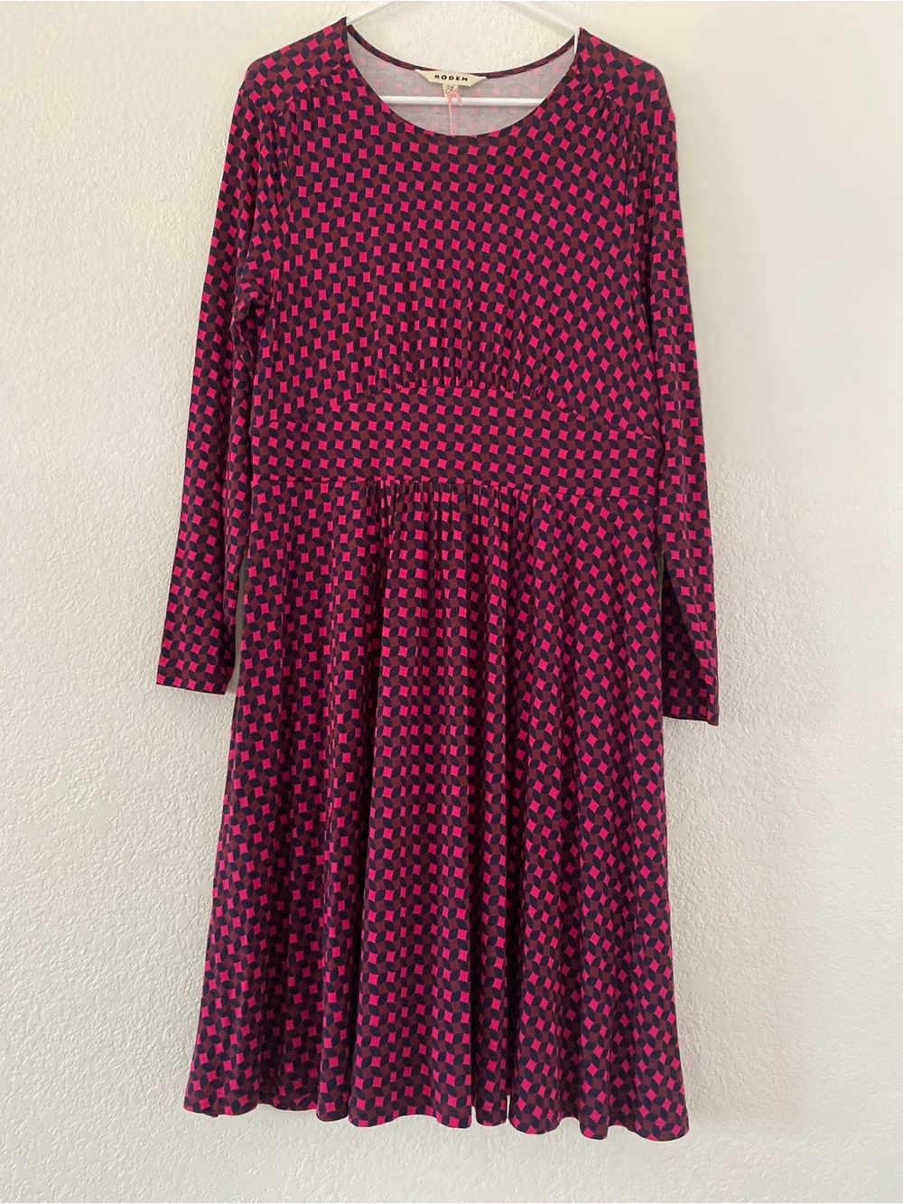 NWT Boden Jersey Midi Dress Geometric Print Size 12P Modest Retro Workwear